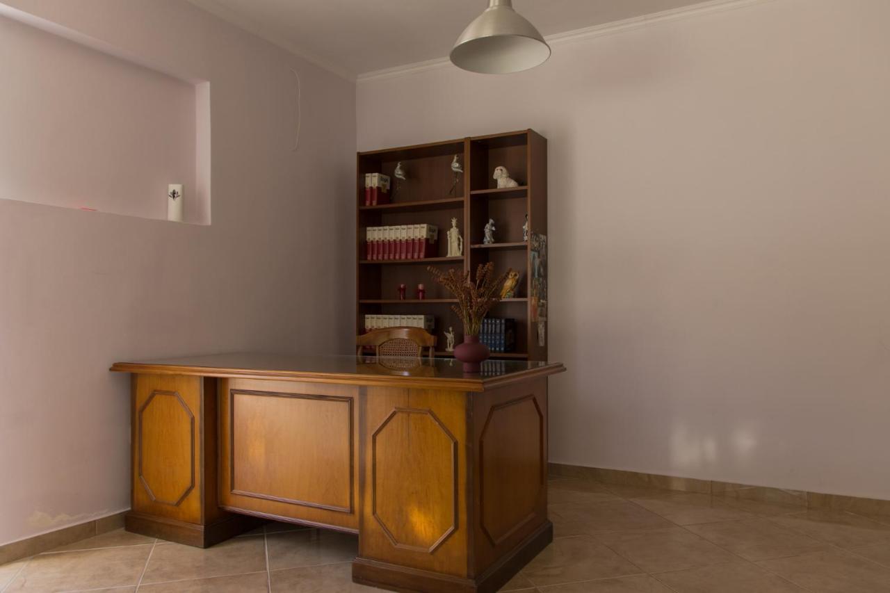 Ozone Complex By A&D Properties Porto Rafti Bagian luar foto