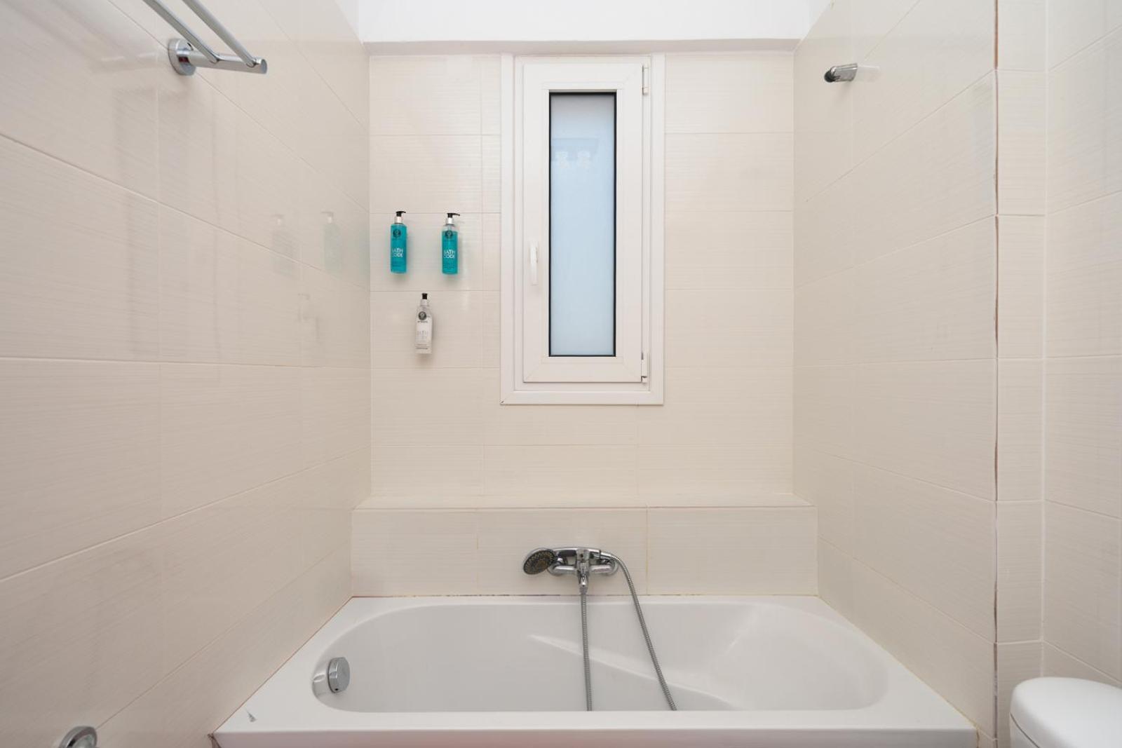 Ozone Complex By A&D Properties Porto Rafti Bagian luar foto